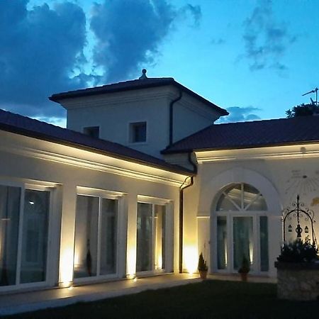 B&B Borgo Arcadia Poiana Maggiore エクステリア 写真