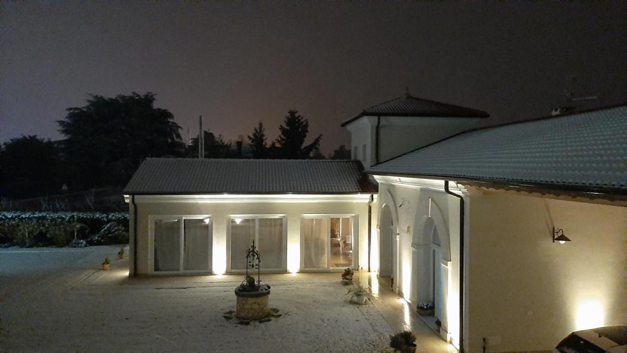 B&B Borgo Arcadia Poiana Maggiore エクステリア 写真