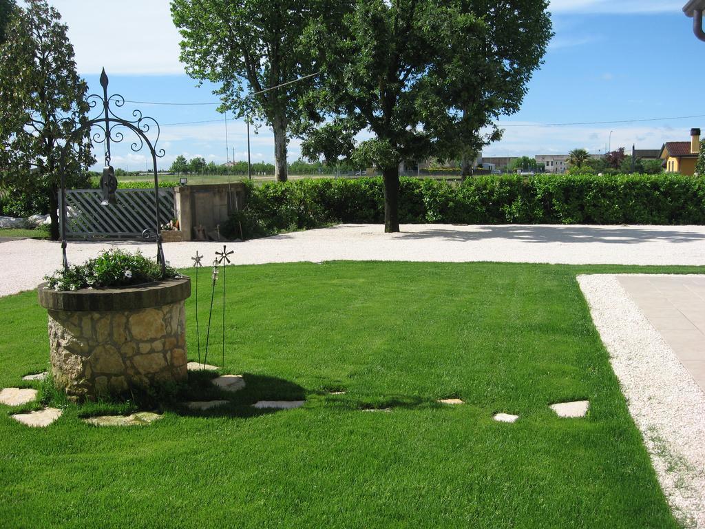 B&B Borgo Arcadia Poiana Maggiore エクステリア 写真