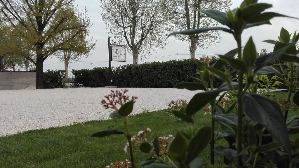 B&B Borgo Arcadia Poiana Maggiore エクステリア 写真